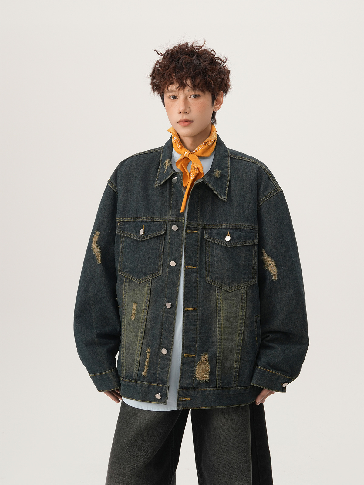 アメリカンハイストリート リップドデニムジャケット 秋のカジ - Street Fashion Jacket のレビューと価格