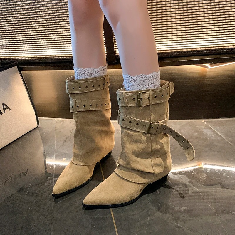 2025年 ポインテッドトゥ レディース ウィンターブーツ  - Street Fashion Trends のレビューと価格