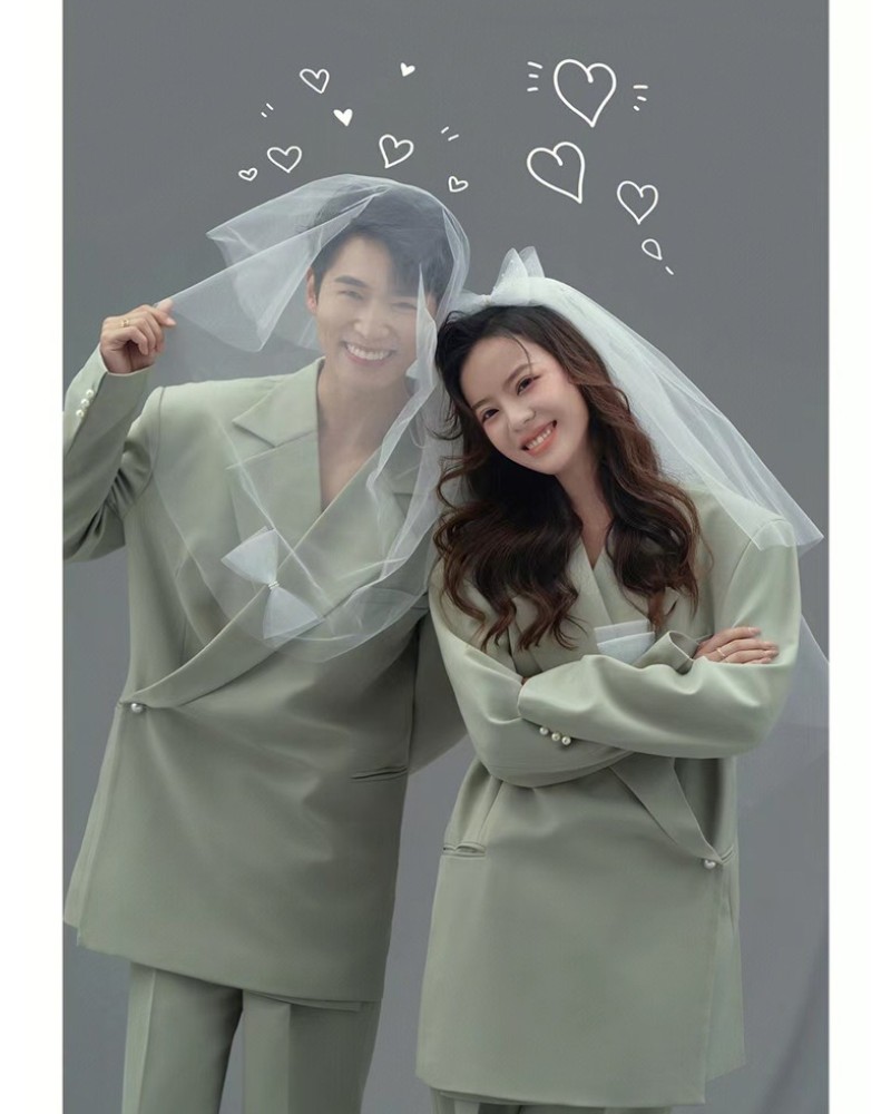 2023 新ファッションカップル写真撮影スーツ結婚式ショース - Street Fashion Magazines のレビューと価格